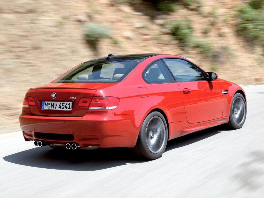  BMW M3 Coupe (E92) 2007 года  (фото 13 из 44)